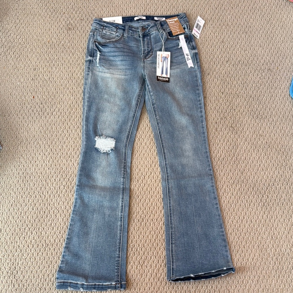 Kensie Blue Flare Wide Leg Denim with Vintage Appeal